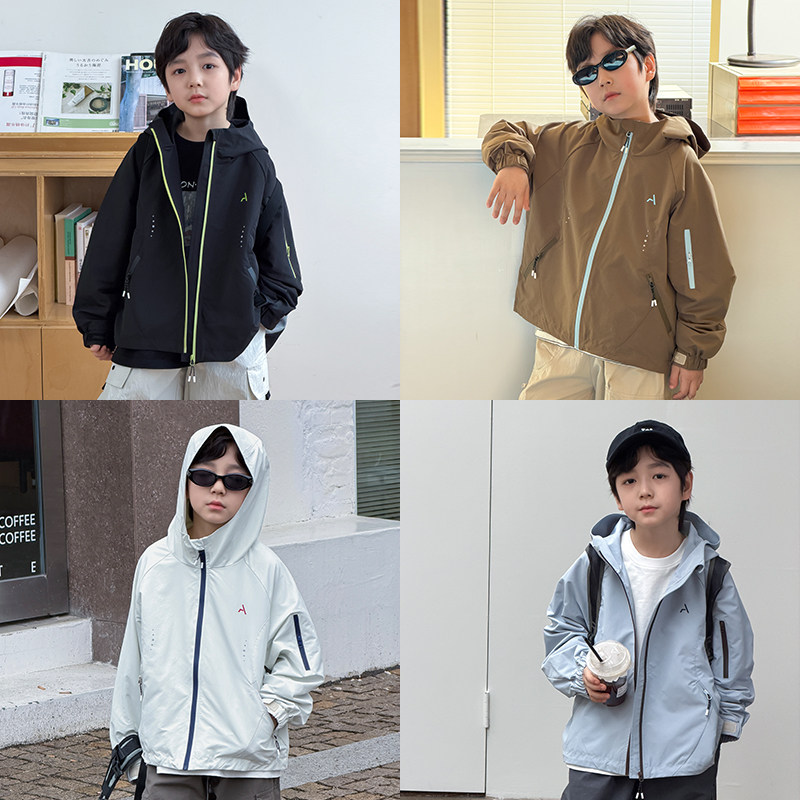 依依妈男童撞色连帽冲锋衣外套图片
