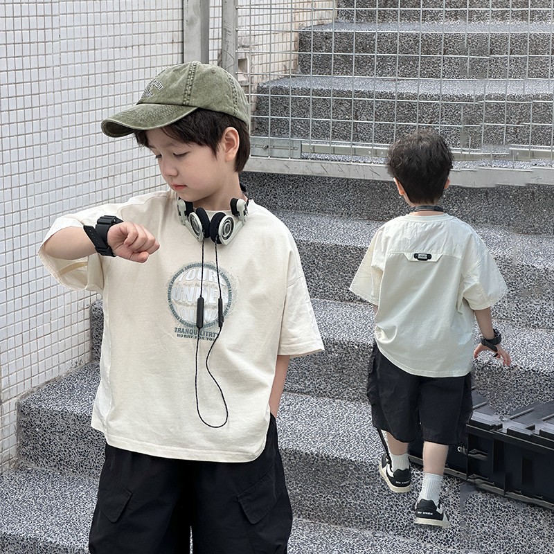 依依妈男童圆形字母印花短袖t恤儿童夏装薄款宝宝宽松纯棉打底衫