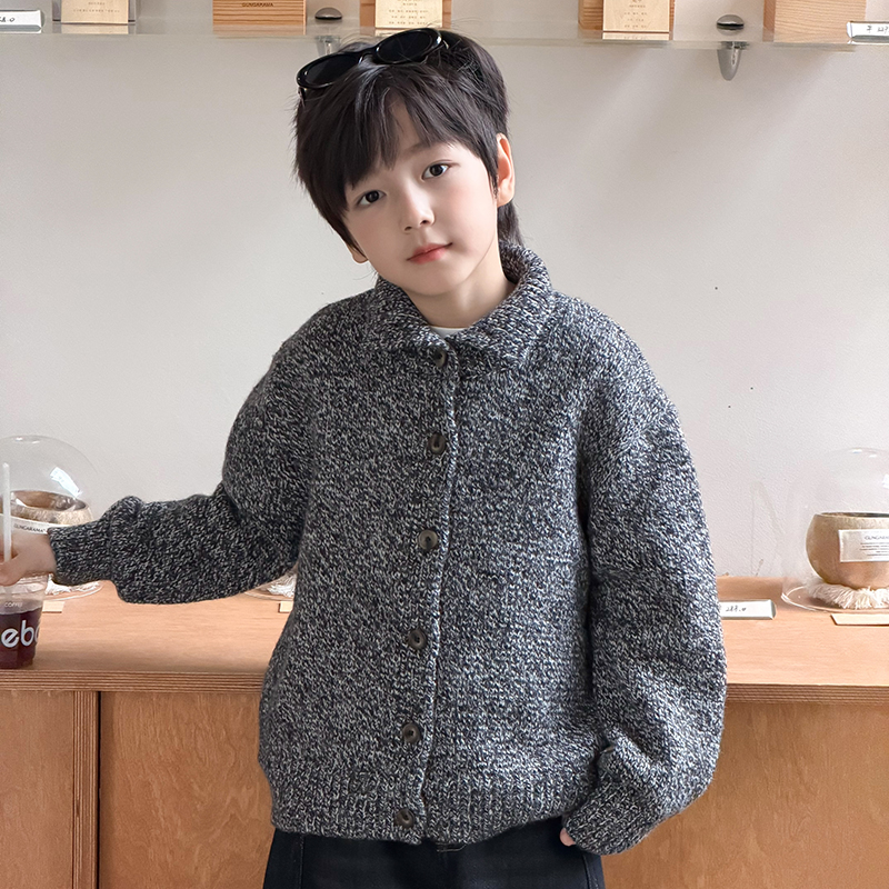男童加厚羊驼绒翻领针织开衫毛衣