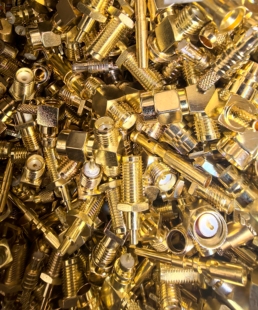 电子镀金废料通讯镀金贵金属边角料实拍无滤镜黄金提炼