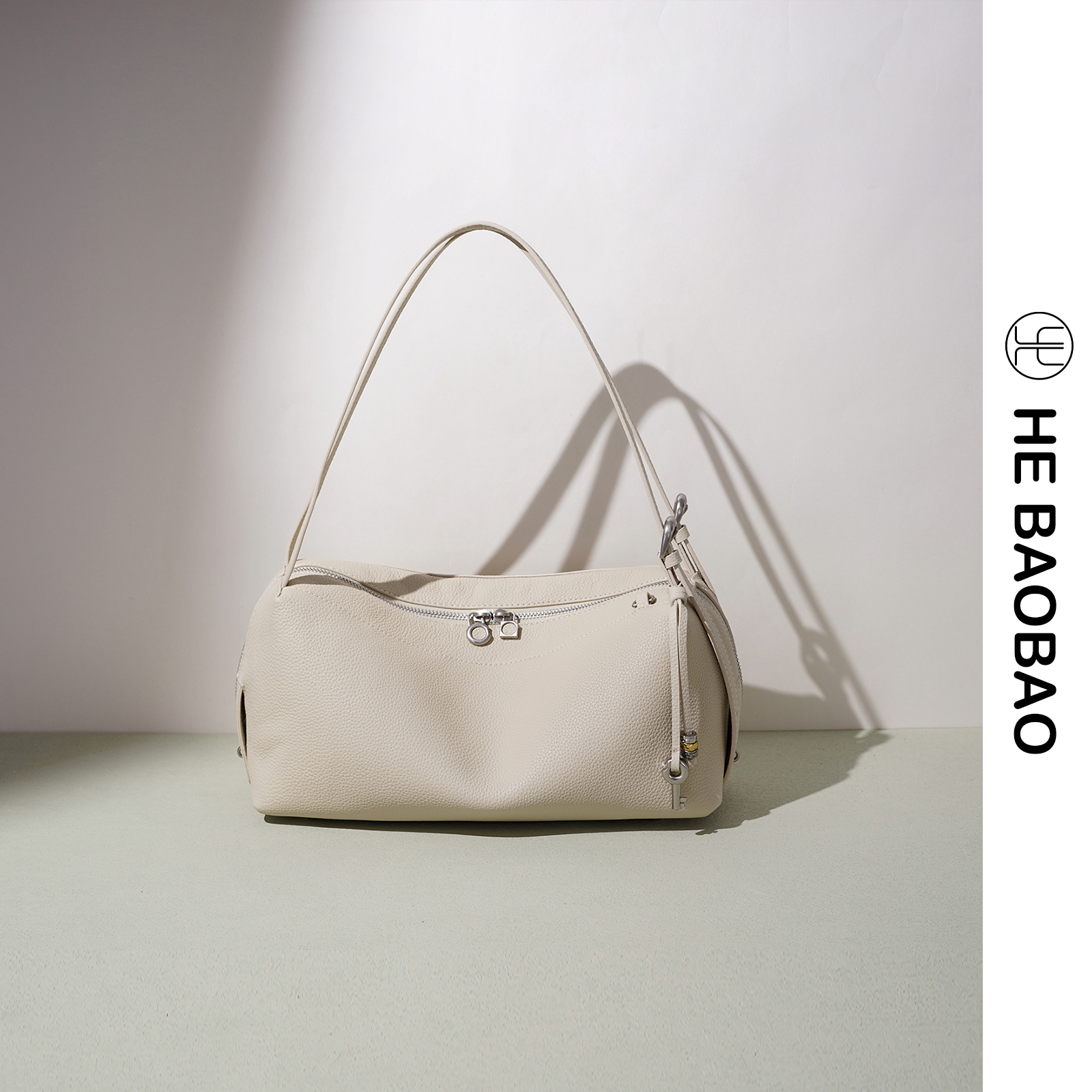 HE BAOBAO×HEJMASI 新品2026头层牛皮女包圆筒包真皮单肩笔筒包图片