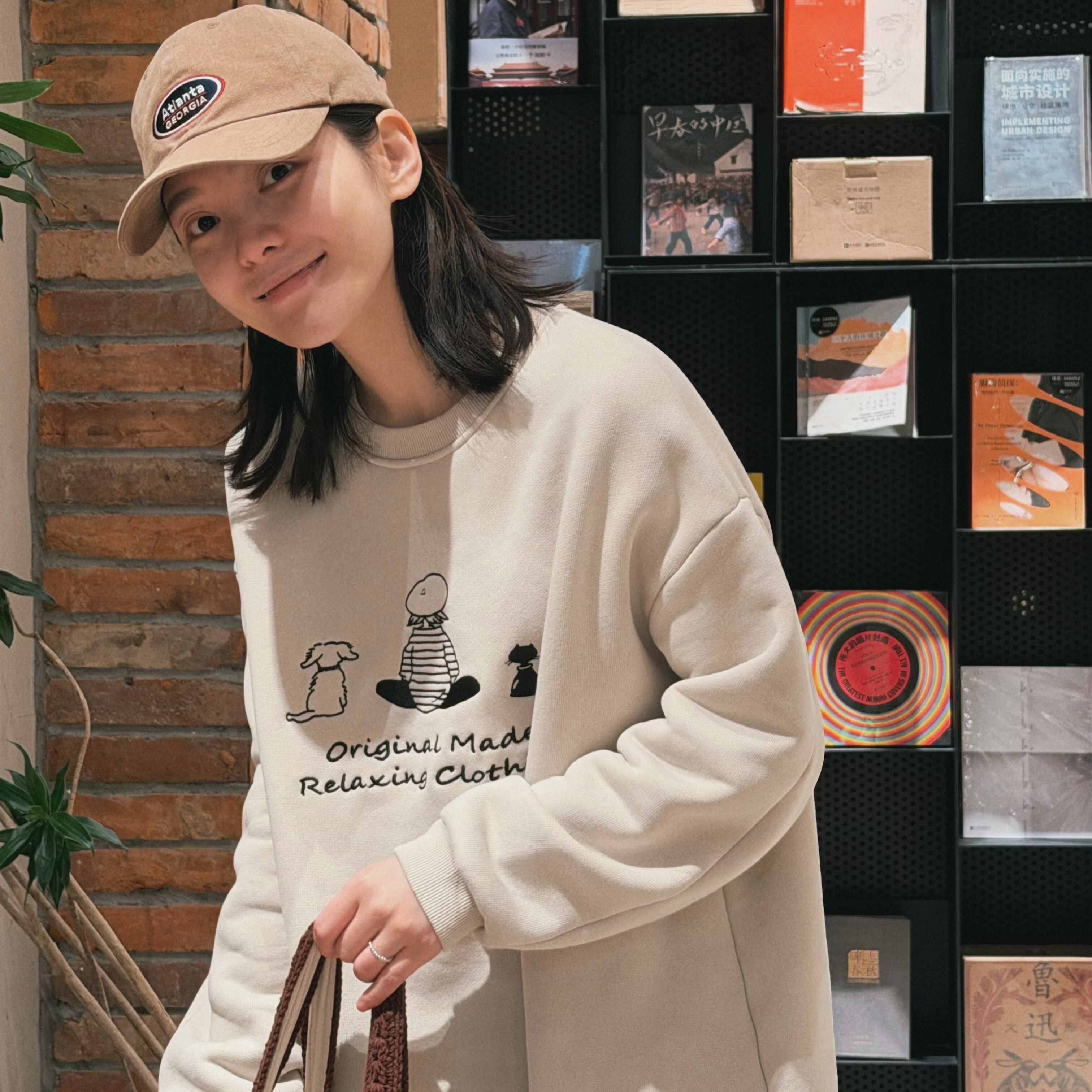 一猫一狗岁月静好！治愈系刺绣加厚绒宽松悠闲秋冬卫衣