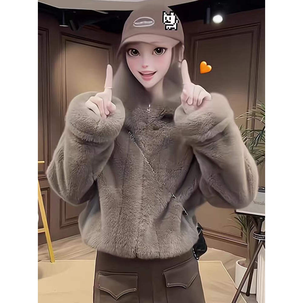 休闲百搭仿皮草短外套