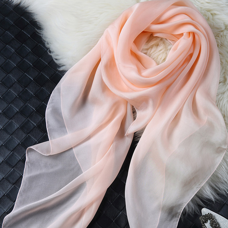 丝巾真丝大方巾纯色春秋100%桑蚕丝围巾女超大百变披肩素色易搭配