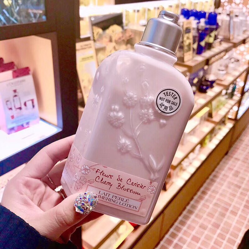 欧舒丹身体乳哪款没有细闪(欧舒丹身体乳为啥有亮闪闪的东西) 欧舒丹身体乳哪款没有细闪(欧舒丹身体乳为啥有亮闪闪的东西)