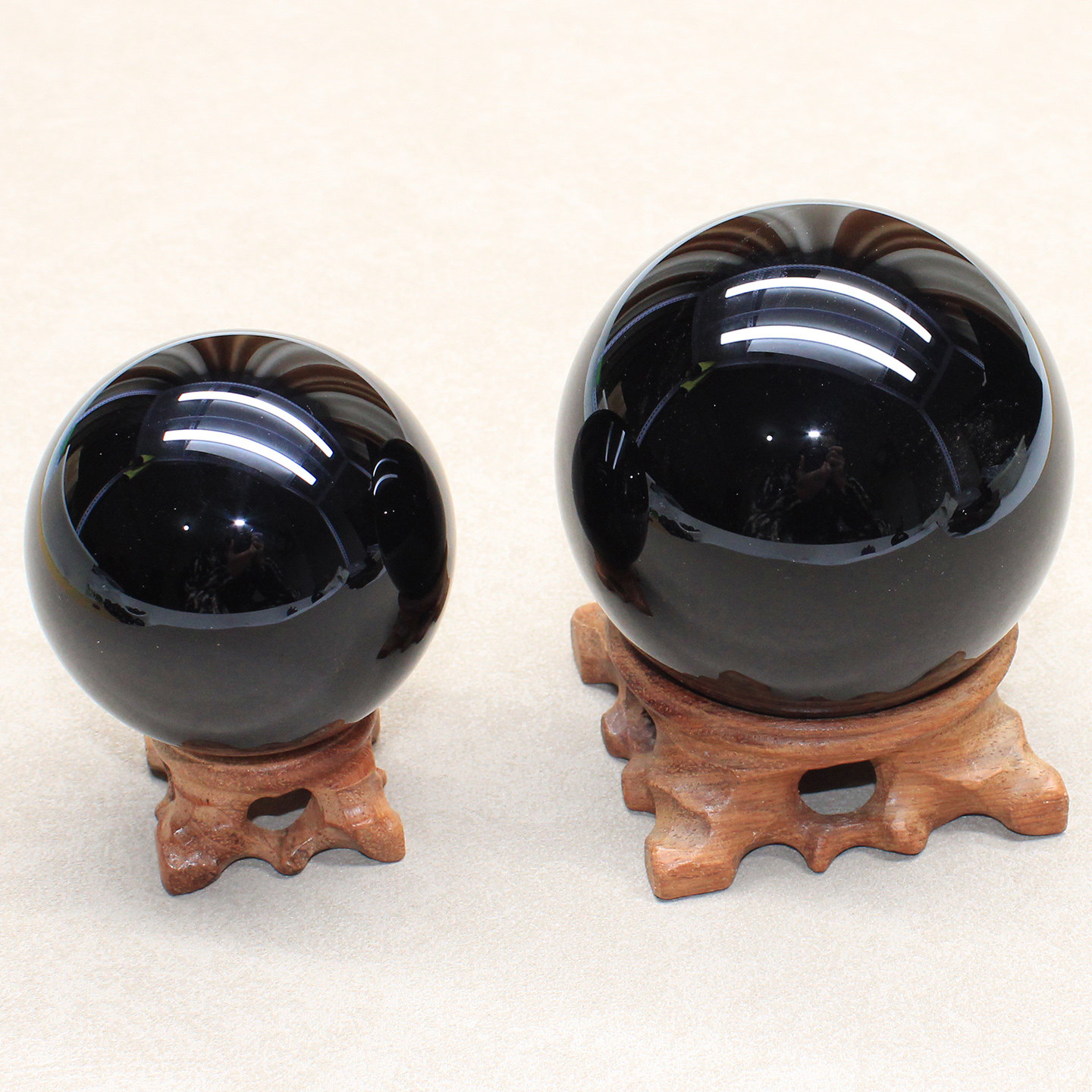 如鸿天然黑曜石球摆件黑色水晶球家居风水球办公桌装饰圆形石头球,饰品/流行首饰/时尚饰品新,黑曜石,淘宝优惠券,粉丝福利购,淘宝优惠卷