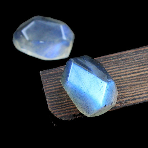 水晶月光石裸石原石多面体