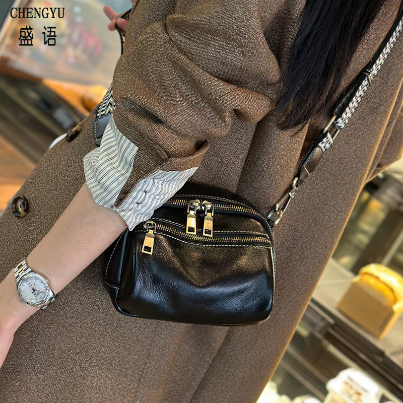 品牌包包女士2026新款软牛皮双拉链多隔层大容量宽肩带单肩斜挎包