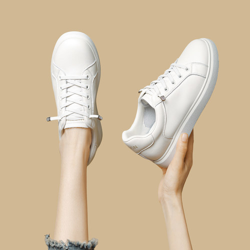 哈森牛皮小白鞋一脚蹬平底板鞋