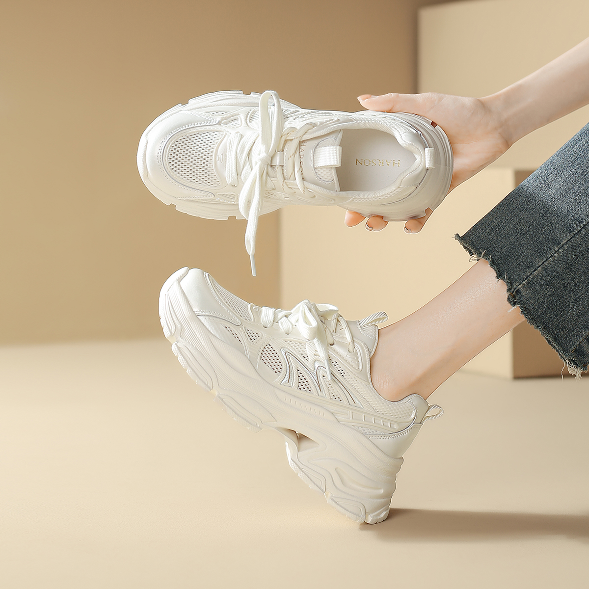 Harson/哈森厚底增高透气老爹鞋女鞋子25夏季新款爆款运动休闲鞋