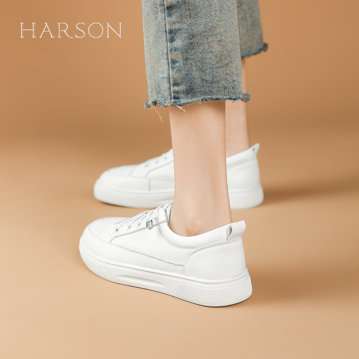 哈森轻便舒适小白鞋女2025春秋季新款百搭时尚休闲运动鞋跑步鞋