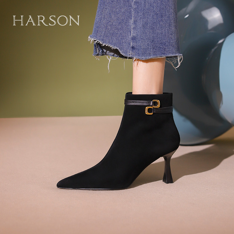哈森冬季新款尖头细跟高跟优雅短筒加绒时装靴反绒短靴HWA2301
