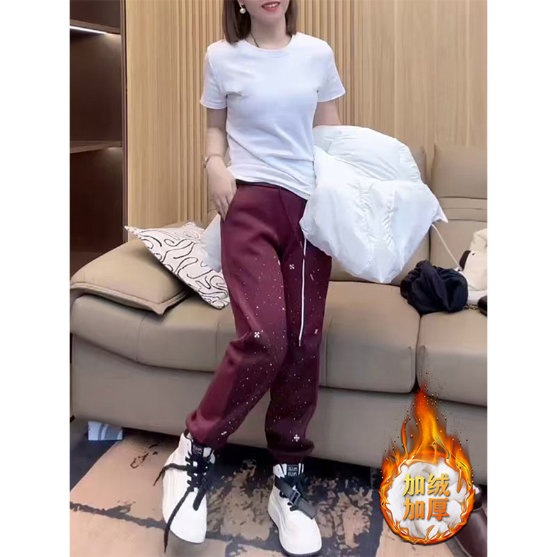 秋冬保暖重工设计烫钻哈伦裤子女2025新款加绒宽松显瘦束脚休闲裤,女装/女士精品,卫裤,淘宝优惠券,粉丝福利购,淘宝优惠卷