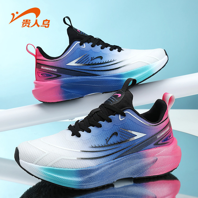 贵人情侣跑步鞋网面轻便