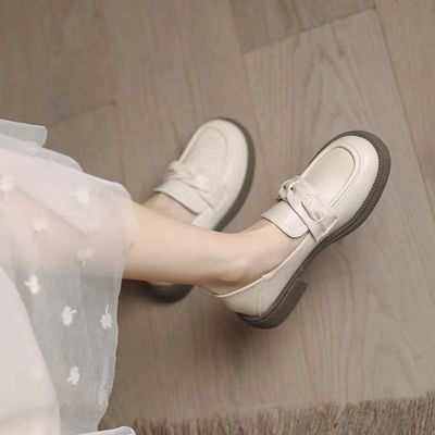 真皮白色乐福鞋女厚底2025新款春秋平底鞋子英伦风小皮鞋