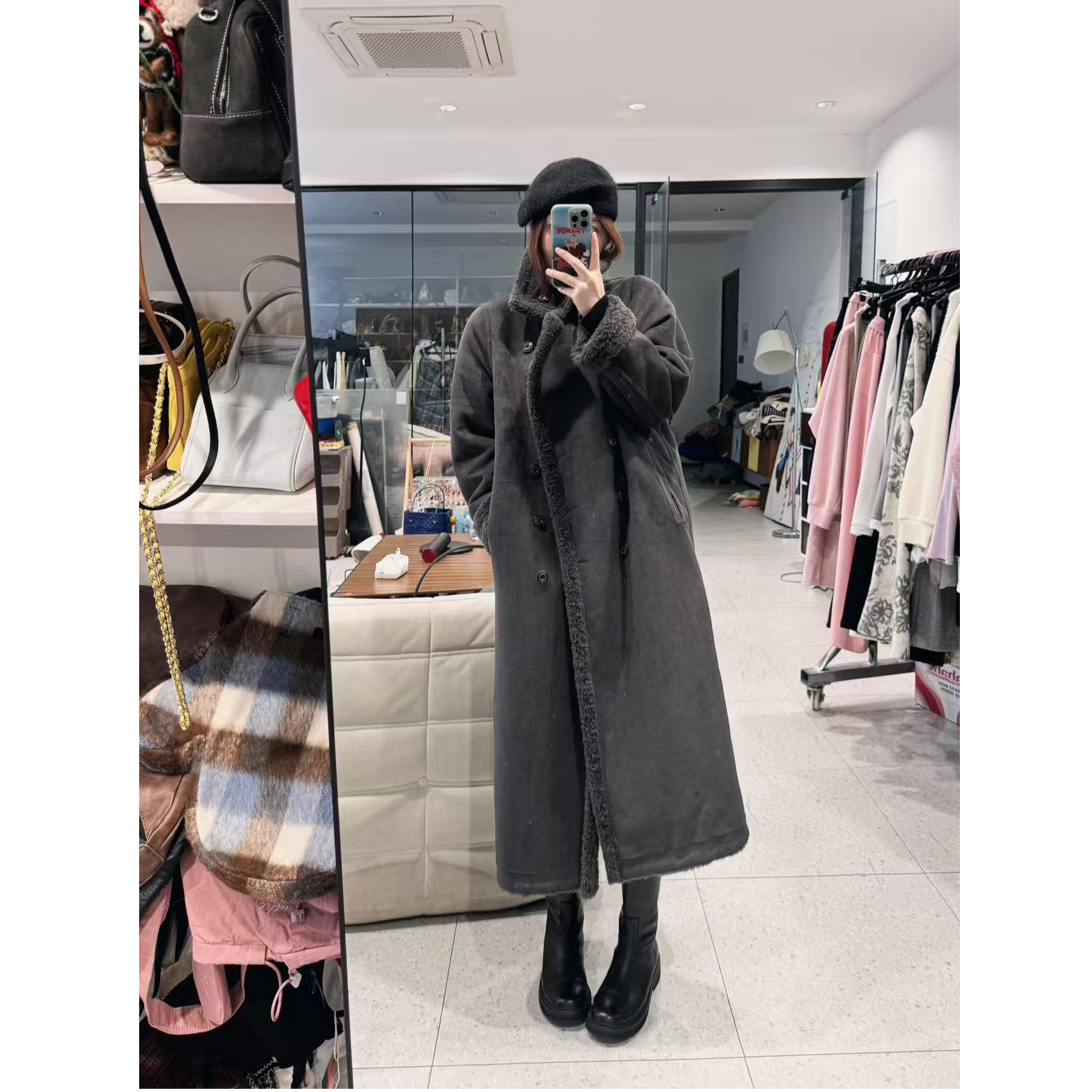 蕾蕾【米兰周刊】可立领麂皮绒两面穿皮毛一体中长款外套