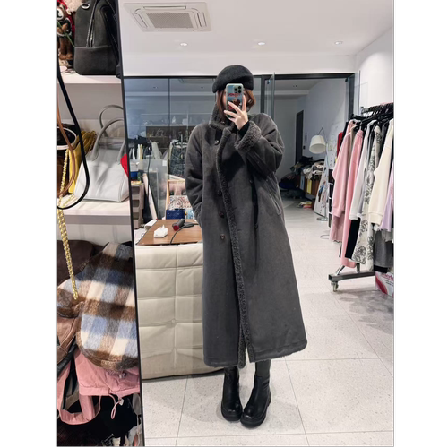 蕾蕾【米兰周刊】可立领麂皮绒两面穿皮毛一体中长款外套