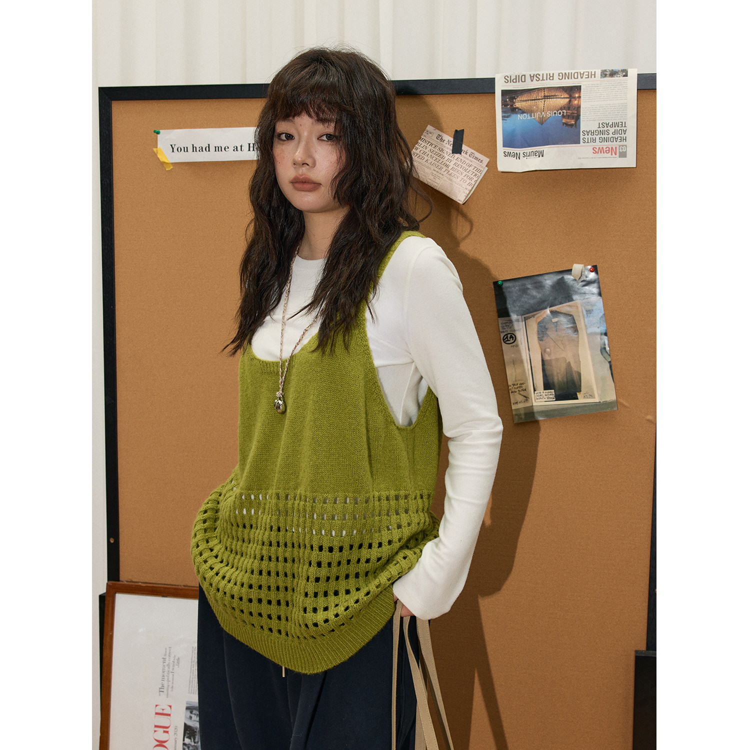 蕾蕾【韩女法则！】针织镂空吊带上衣