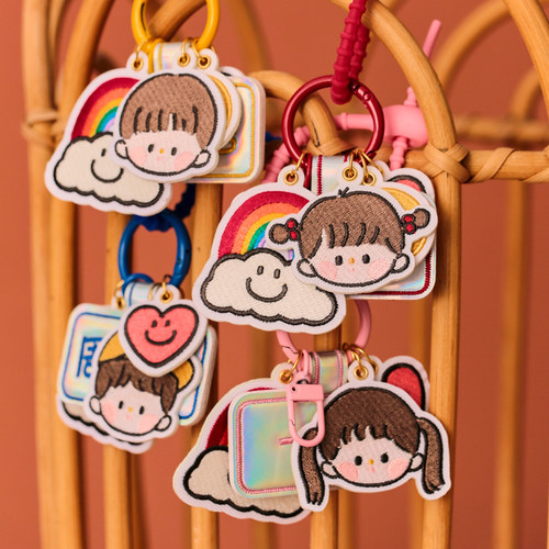 刺绣定制可爱头像书包防走丢挂牌