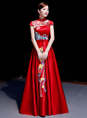 长款礼服晚装中国风式刺绣庆典主持模特团队走秀大合唱舞台演出服