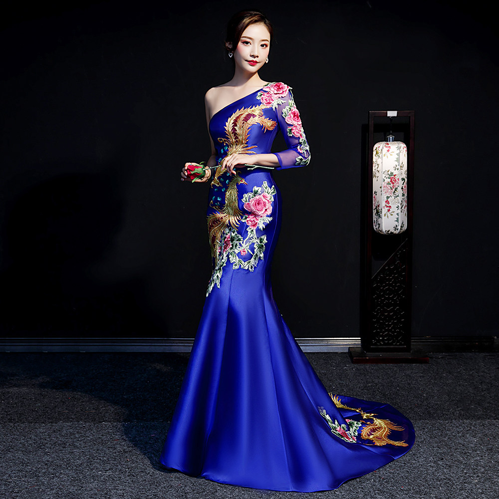 紫缘萱中国风式刺绣高端主持走秀演出服单肩拖尾礼服蓝色宴会晚装,女装/女士精品,礼服/晚装,淘宝优惠券,粉丝福利购,淘宝优惠卷