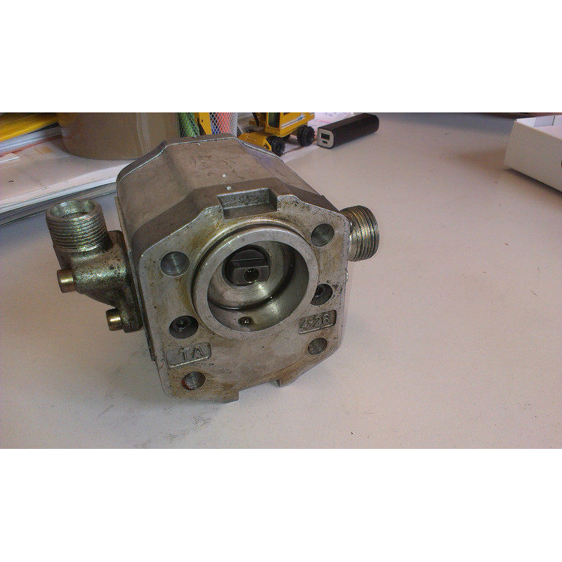 Sauer TSP4-26/8.4SFR03 1/6 Hydraulikpumpe Hydraulikmotor Tra