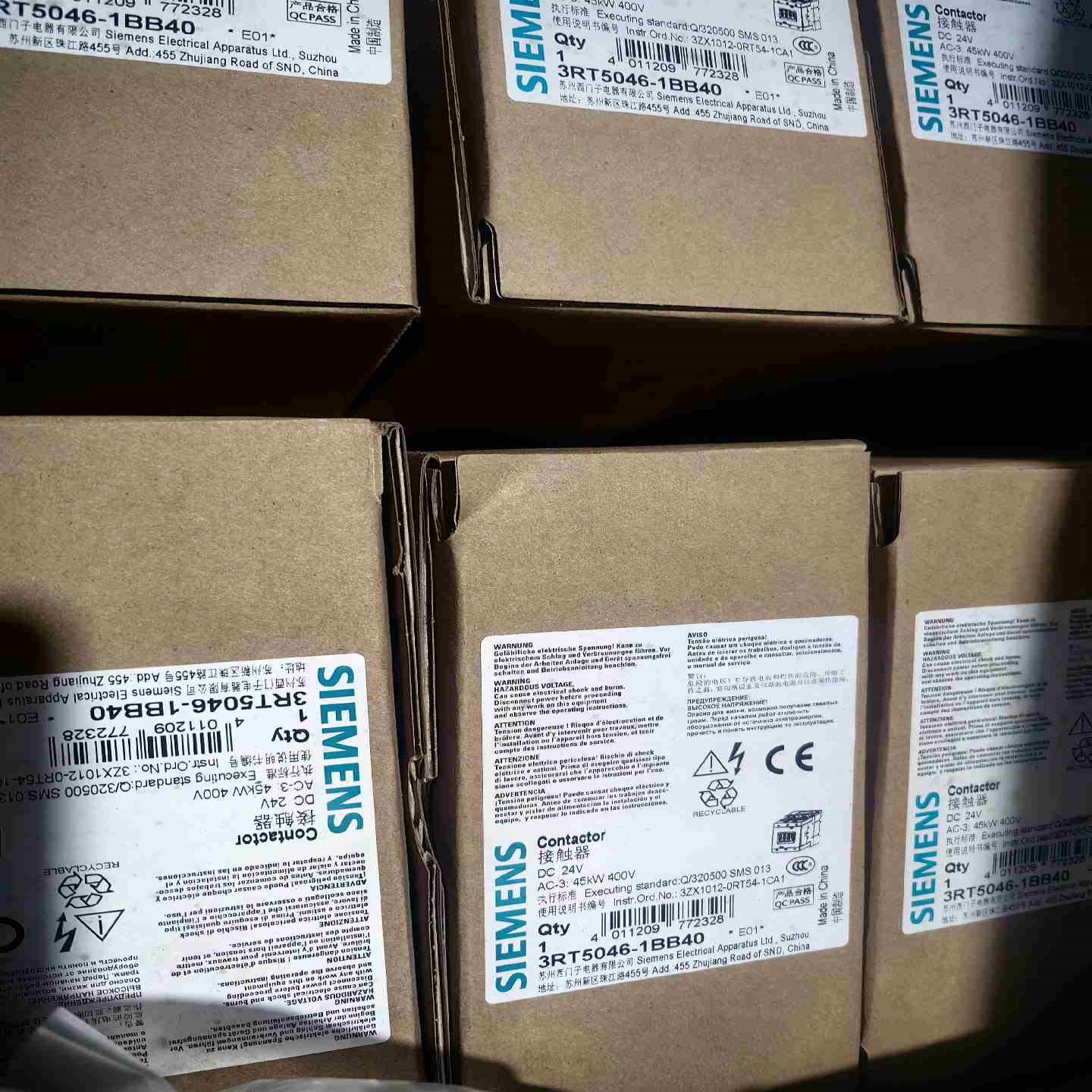 接触器3RT5046-1BB40  DC24V 议价