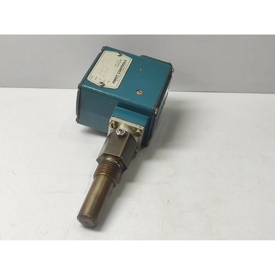 Interruptor De Temperatura Amot 4140DK1H00CK6-AEM Rango 120-