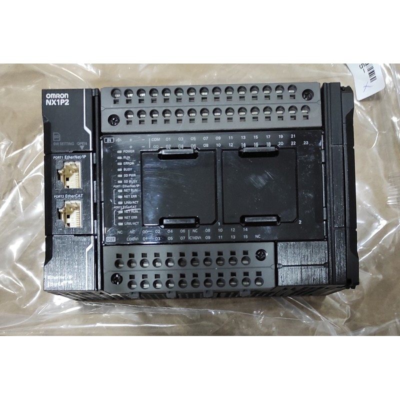 OMRON NX1P21040DT  NX1P2 1040DT