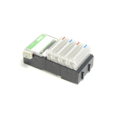 Murr Elektronik Cube20 DO32 Art.-No. 56118 SN:81017 1.07 2.0