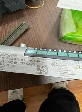 6ES7142-6BH00-0AB0成色好可充新议价