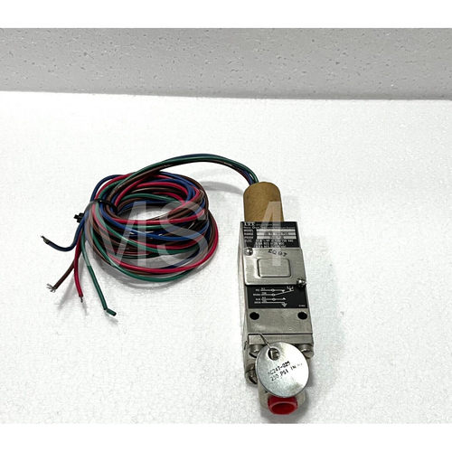 ITT Neo-Dyn 232P42C6EHNR 可调压力开关 200 - 1000 Psig