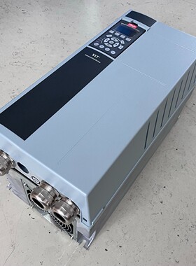 1x Danfoss AutomationDrive VLT 131L7974 FC-302P11KT5E21H1BGX