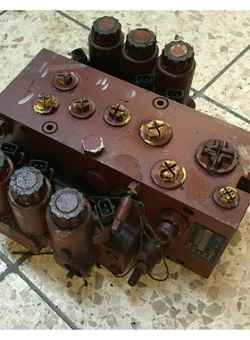 LINDE Typ 7601 H2X680B14966 000132765180 Ventilblock Gabelst