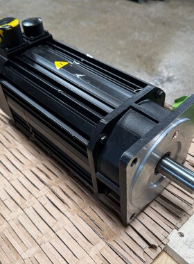 1x SEM HR142E6-64S No 407221-0003 Servomotor