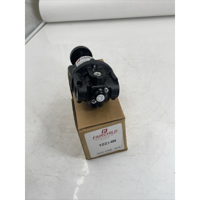 FAIRCHILD 10234N PRECISION PRESSURE REGULATOR NEW IN BOX