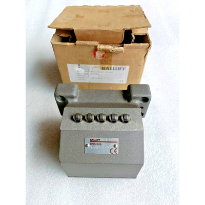 Neuf Balluff BNS 542-B5-R12-72-10 Limite Interrupteur BNS542