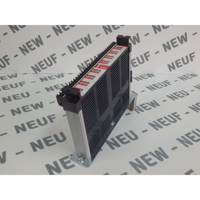 61082 - APRIL - 61082 / Board 16 Inputs 110 VAC PB400 New