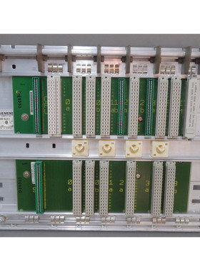 6ES57000LB11 - SIEMENS - 6ES5700-0LB11/Subrack CR0 S5 Used