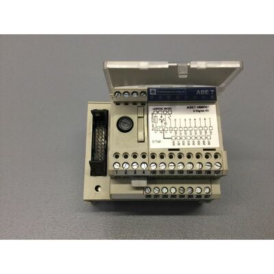 ABE7H08R21 - Telemecanique - ABE7-H08R21/Baseplate 8 Outputs