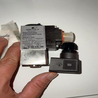 丹佛斯压力传感器Danfoss MBS5153  060N1议价