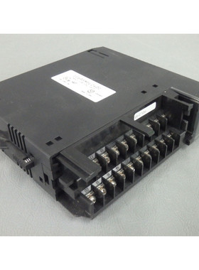 IC693MDL240 - GE FANUC - IC693MDL240 / Input Module 120 VAC