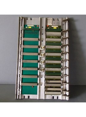 6ES57002LA12 - SIEMENS - 6ES5700-2LA12/Subrack CR2 Used