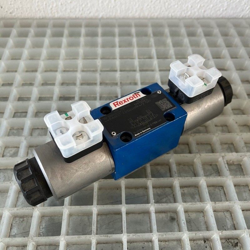 Rexroth 4WRA6E07-26/G24N9K4 R900904105 proportional 4/3-Wege