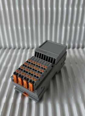 1x Phoenix Contact Axioline AXL F DI32/1 1F Erweiterungsmodu