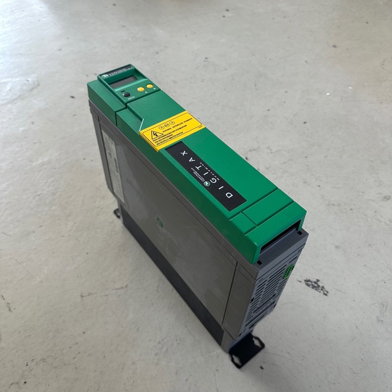 1x Control Techniques Digitax DBE 220 NEU |