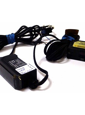 KEYENCE GV-H130 DIGITAL CMOS LASER SENSOR HEAD w/ GV-21P AMP
