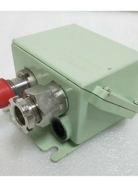 丹佛斯 EMP 2 084G2107 压力变送器 0...6 巴(免费联邦快递/DHL