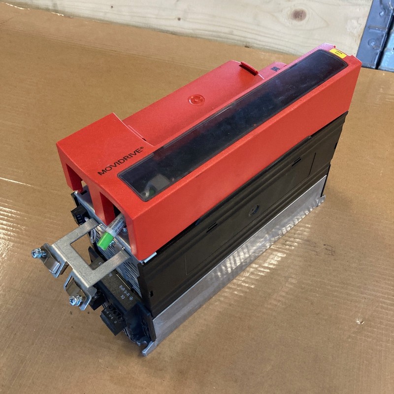 1x SEW Eurodrive MoviDrive MDX61B0030-5A3-4-0 08279772 MDX61