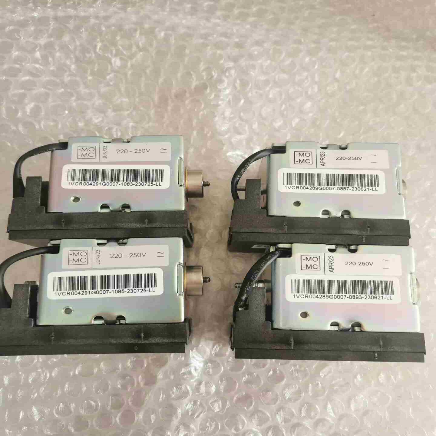 ABB真空断路器VD4电磁分合闸闭锁线圈MOMCDC22议价